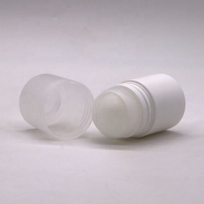 カスタマイズされた色 50ml PE/PP エッセンシャルオイル デオドラント補充のためのボトル上のプラスチックロール