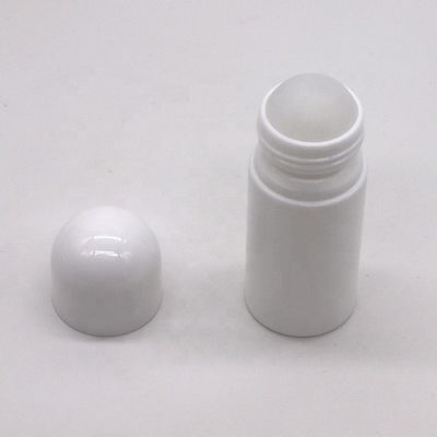 カスタマイズされた色 50ml PE/PP エッセンシャルオイル 家庭用製品のボトル上のプラスチックロール